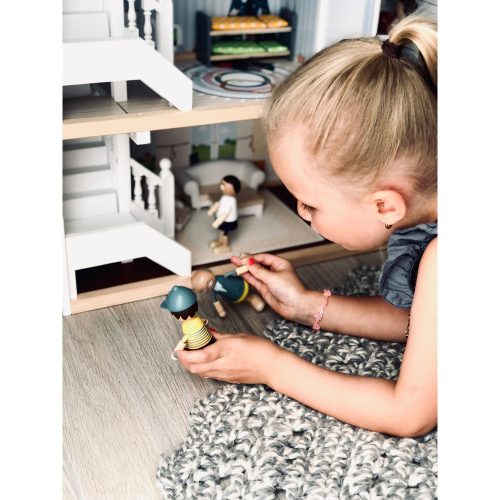 Wooden Bending Dolls Family