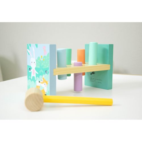 Hammering Bench Pastel