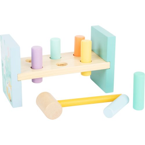 Hammering Bench Pastel