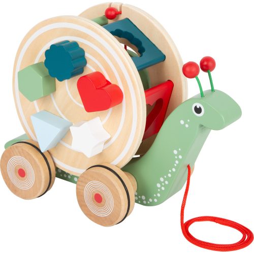 Pull-Along Shape-Fitting Snail