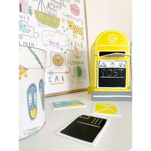 Letterbox with Accessories