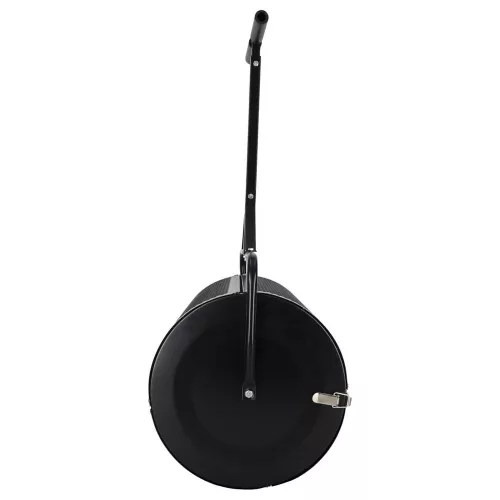 Garden mesh roller compost spreader