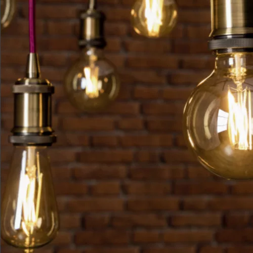G125 E27-Bluetooth connected filament bulb-CCT Whites(2200-5500K)-amber glass