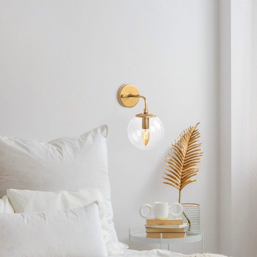 Elegant Gold Wall Lamp, Metal & Glass, 15x21x27 cm