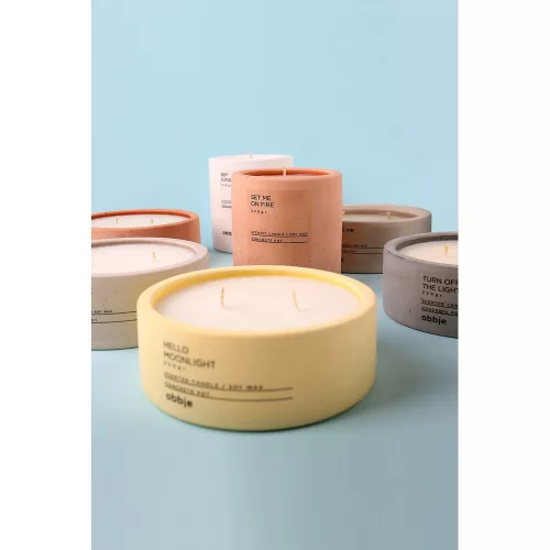 Yellow Vanilla Marshmallow Candle, 12cm, 100% Concrete