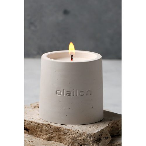 Elegant White Concrete Candle, Vanilla/Rose Essence, 8cm