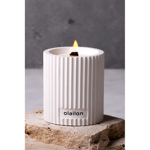 Elegant White Concrete Candle, Vanilla/Rose Essence, 8cm