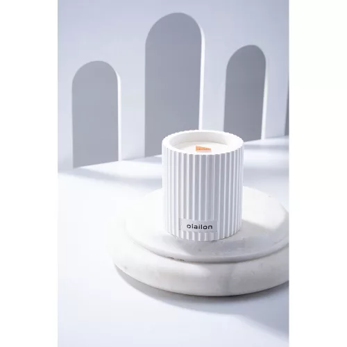 Elegant White Concrete Candle, Vanilla/Rose Essence, 8cm