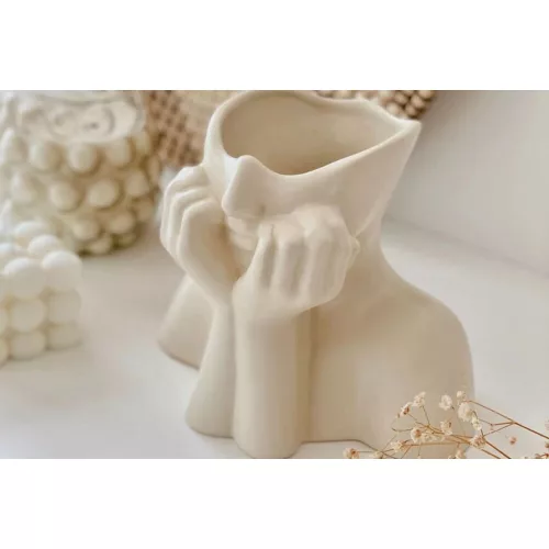 Elegant Cream Ceramic Vase, 19 x 11 x 16 cm | 100% Ceramic