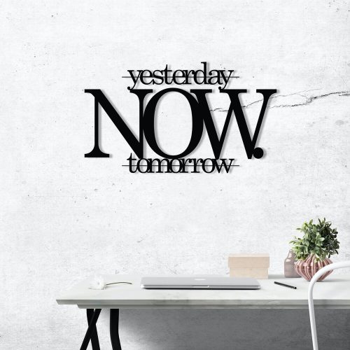 Elegant Black Metal Wall Accessory - 52 x 30 cm, 100% Metal