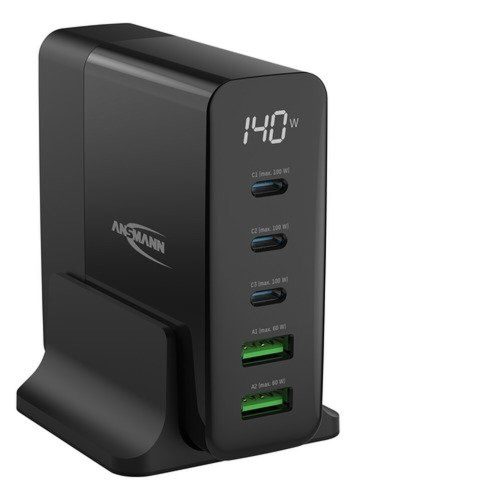 Intelligent USB charger 140 W with GaN technology