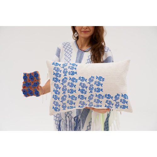 Handmade Chenille Cushion, Cream Color, 40 x 60 cm | 100% Fiber Filling | Soft & Stylish Decor for Living Room, Bedroom, & Office Spaces