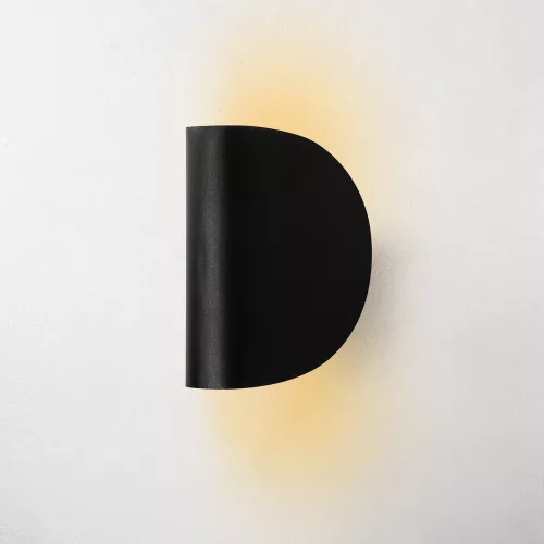 Stylish black wall lamp, metal housing, 17 x 12 x 13 cm | IP20 rated, LED 1W 3000K | Perfect for modern interior design, an elegant lighting solution for living rooms, bedrooms and offices