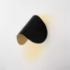 Stylish black wall lamp, metal housing, 17 x 12 x 13 cm | IP20 rated, LED 1W 3000K | Perfect for modern interior design, an elegant lighting solution for living rooms, bedrooms and offices