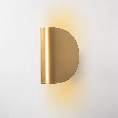 Elegant gold wall lamp, metal housing, 17 x 12 x 13 cm | IP20, LED 1W 3000K | Stylish lighting for modern interior design, perfect for living room, bedroom and hallway atmosphere