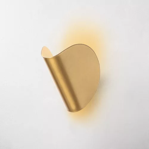Elegant gold wall lamp, metal housing, 17 x 12 x 13 cm | IP20, LED 1W 3000K | Stylish lighting for modern interior design, perfect for living room, bedroom and hallway atmosphere