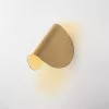 Elegant gold wall lamp, metal housing, 17 x 12 x 13 cm | IP20, LED 1W 3000K | Stylish lighting for modern interior design, perfect for living room, bedroom and hallway atmosphere