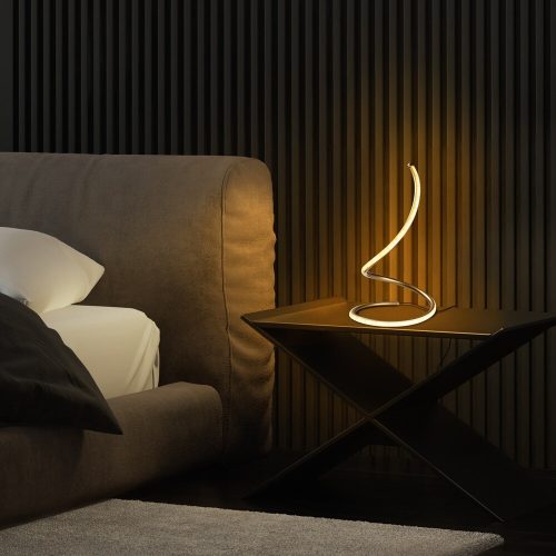 Elegant gold table lamp, metal housing, diameter 25 cm, height 40 cm | On/Off switch, 80 CRI, IP20, LED socket 12W 3000K | Perfect for modern interior design and ambient lighting
