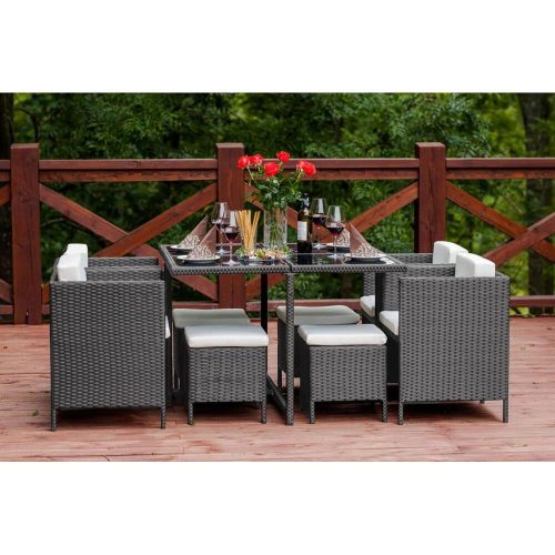 Cristallo outdoor rattan dining set in gray