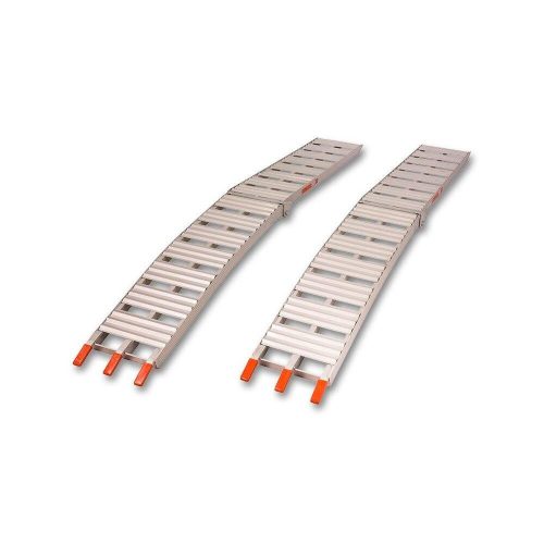 Access ramp for garden tractor