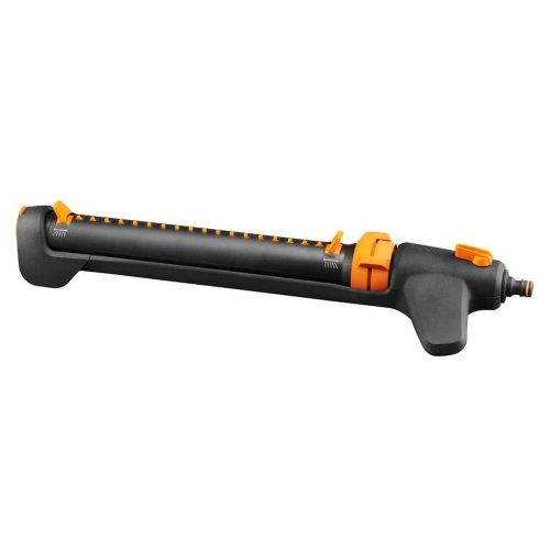 Fiskars Oscillating Sprinkler, On/Off