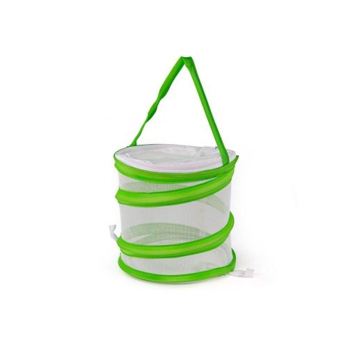 Pop-up insect screen from Bigjigs