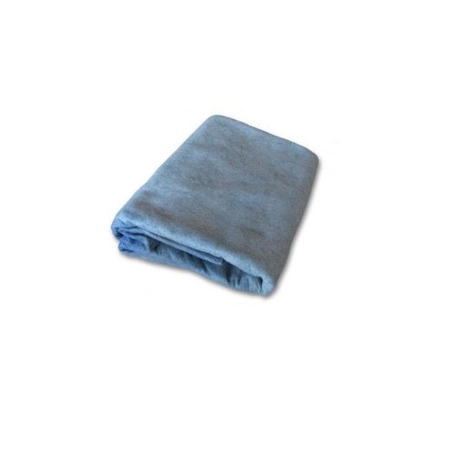Felt underlay for the 7.3 x 3.7 meter oval pool