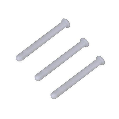 Vacuum cleaner head for handle pin