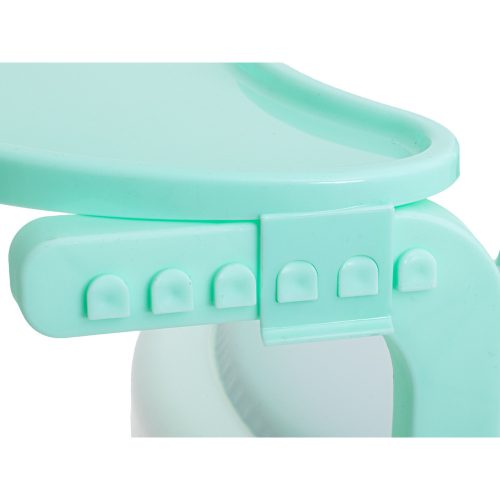 Feeding and play table chair mint