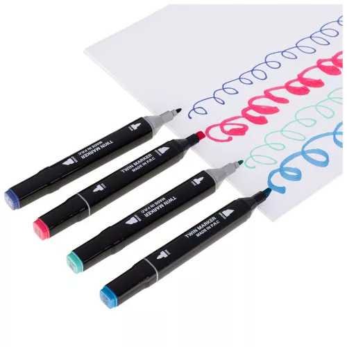 Double-sided alcohol felt-tip pens in a case 24 pcs + stand