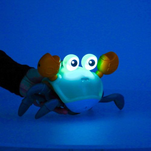 Interactive crab crawler with sound green