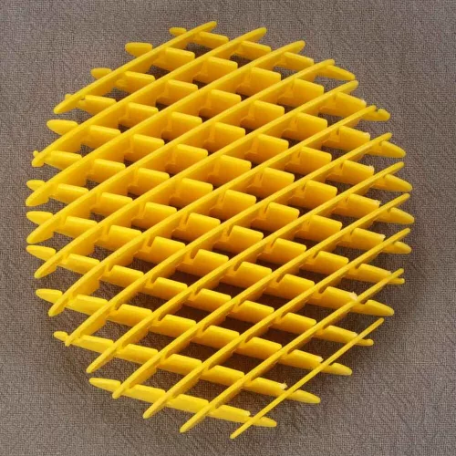 Fidge Worm sensory stress reliever yellow
