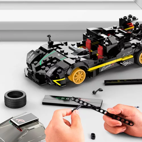RC car 1:28 {agani Zonda R inserts