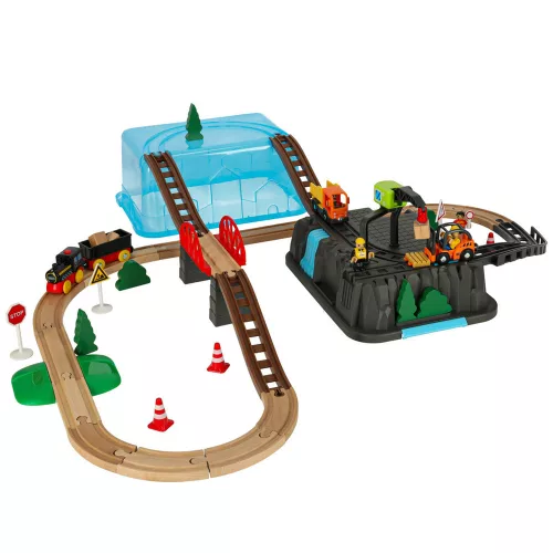 Wooden railway building game with construction site accessories 55pcs