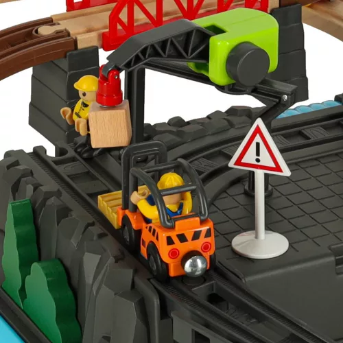 Wooden railway building game with construction site accessories 55pcs