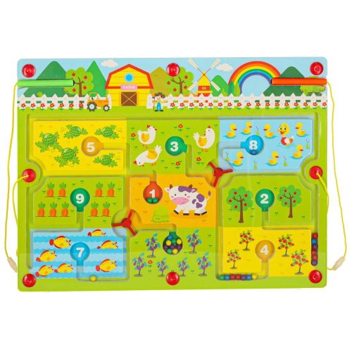 Magnetic balls in a maze – farm theme